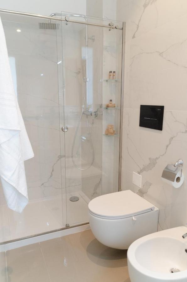 Apulialux Polignano High Class / Jacuzzi + Parking Appartement Polignano a Mare Buitenkant foto