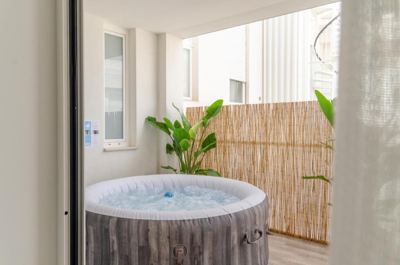 Apulialux Polignano High Class / Jacuzzi + Parking Appartement Polignano a Mare Buitenkant foto