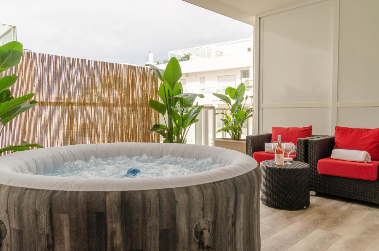 Apulialux Polignano High Class / Jacuzzi + Parking Appartement Polignano a Mare Buitenkant foto